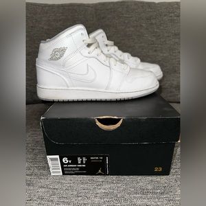 AIR JORDAN 1 MID BG WHITE - WOLF GREY